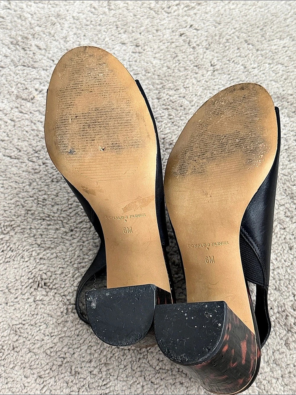 Donald J Pliner Black & Red Heels US 6M - Picture 7 of 8